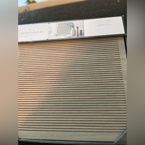 Letter board with wood look nwt - Picture 7 of 7